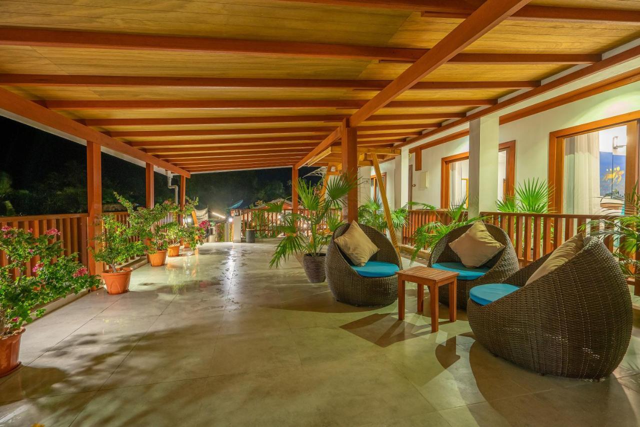 Ithaa Dhigurah - Feel Like Home Stay Exterior photo