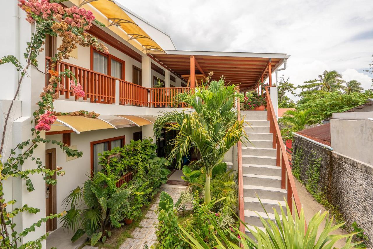 Ithaa Dhigurah - Feel Like Home Stay Exterior photo